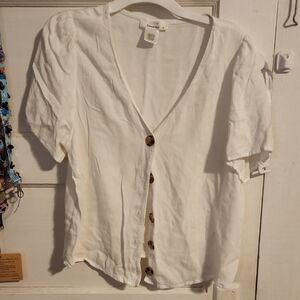 URBAN Romantics White Button-Down Shirt with Brown Accents